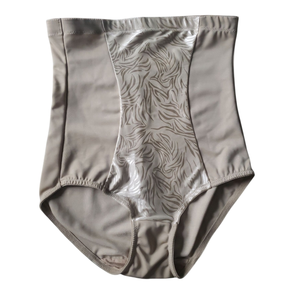 Maidenform Shapewear in Beige